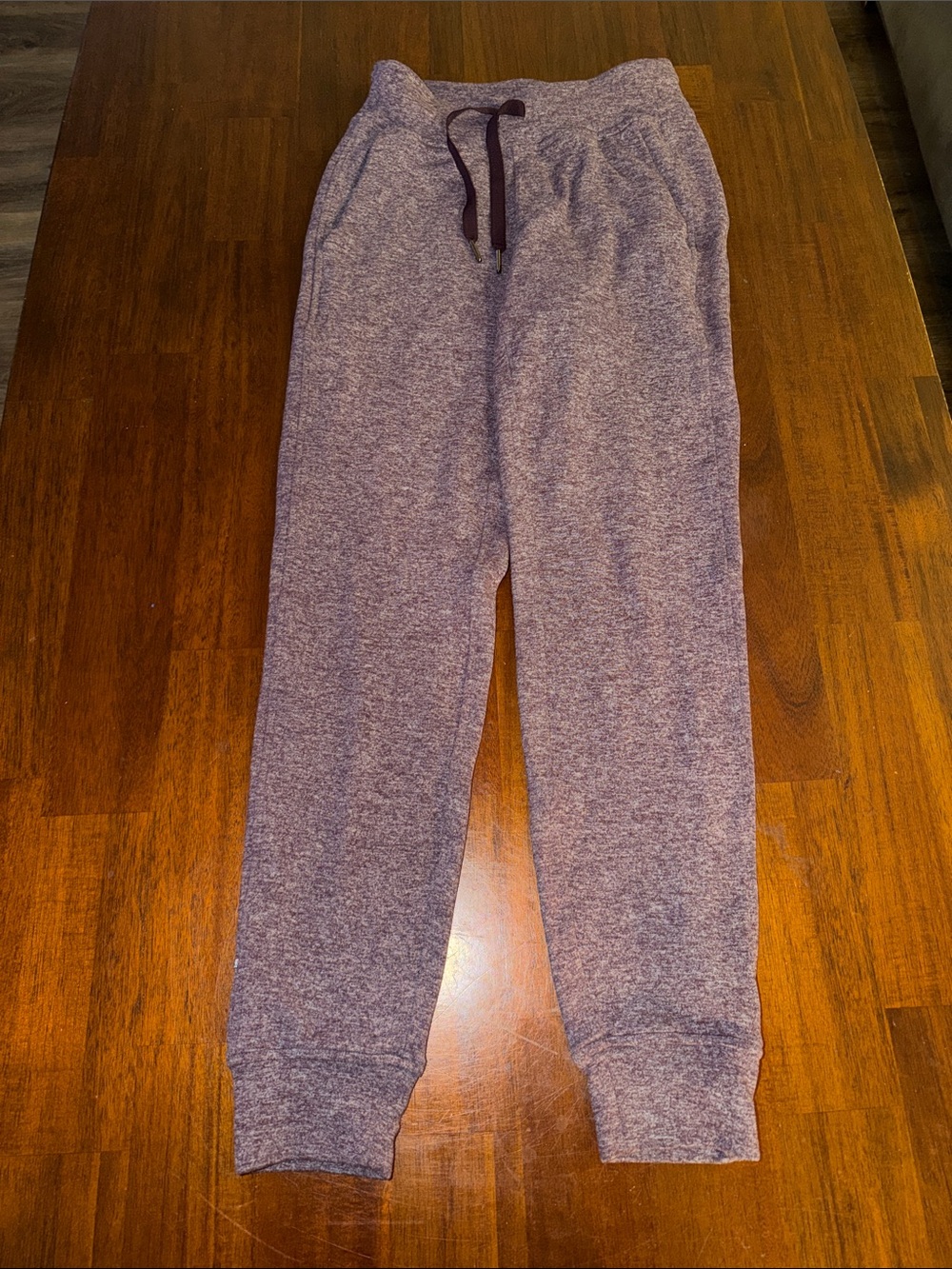 Lululemon Ladies Ready To Rulu Pant-Heathered Black Cherry / Black Cherry size 2